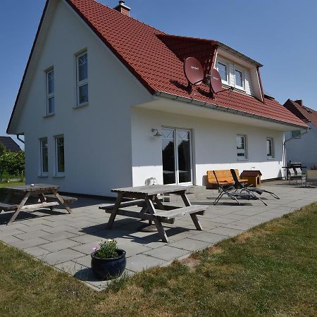Spacious Holiday Home In Hornstorf With Trampoline Bagian luar foto