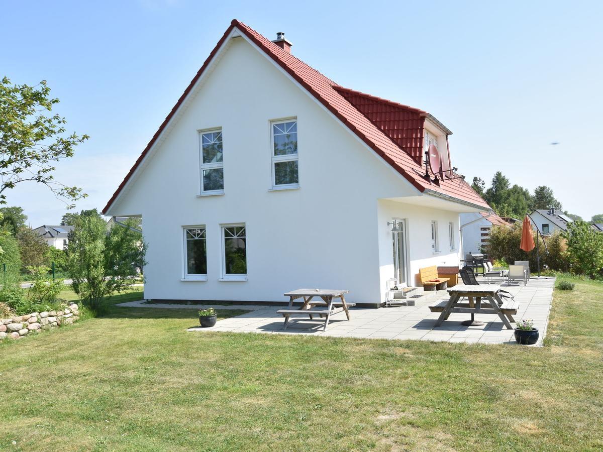 Spacious Holiday Home In Hornstorf With Trampoline Bagian luar foto