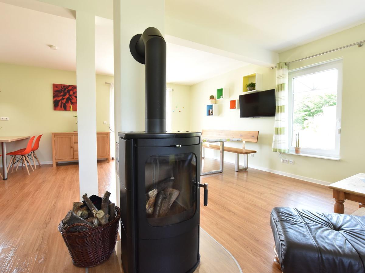 Spacious Holiday Home In Hornstorf With Trampoline Bagian luar foto